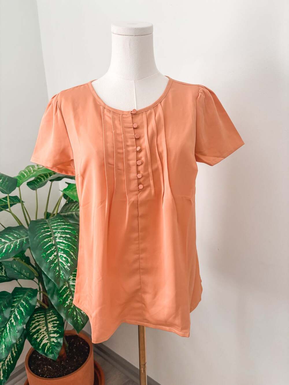 NWT Modcloth Peach Pintuck Button Top Small Short Sleeve Cottagecore